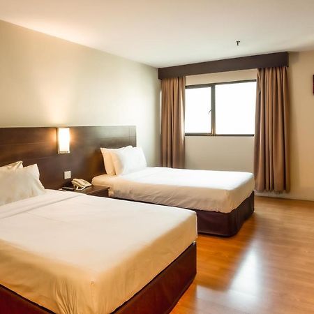 Pp Hotel By Moxy George Town Exterior photo