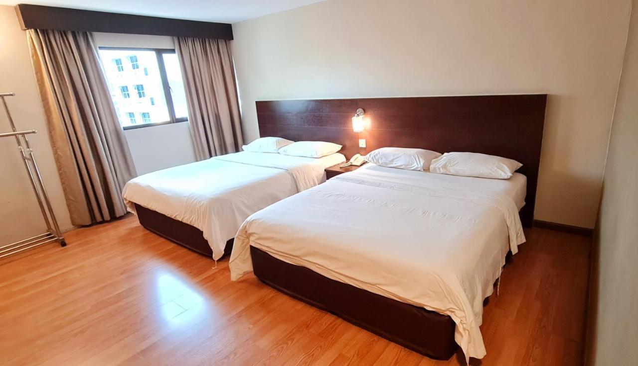 Pp Hotel By Moxy George Town Exterior photo